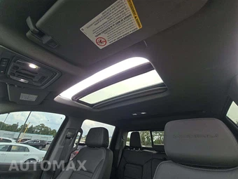 2023 GMC Sierra 3500 Denali HD Crew Cab Medium Bed - miniatura 11