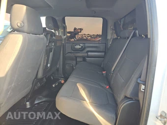 2023 GMC Sierra 3500HD Cab Chassis Pro Crew Cab 1SA DRW - miniatura 13