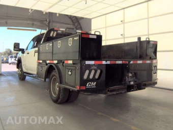 2023 GMC Sierra 3500HD Cab Chassis Pro Crew Cab 1SA DRW - miniatura 6