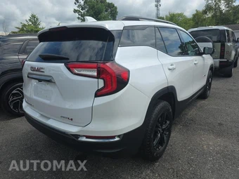 2023 GMC Terrain AT4 - miniatura 4