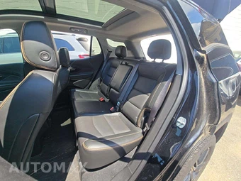 2023 GMC Terrain AT4 4SC - miniatura 13