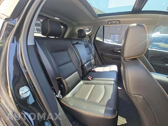 2023 GMC Terrain AT4 4SC - miniatura 16