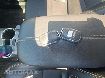 2023 GMC Terrain AT4 4SC - miniatura 8