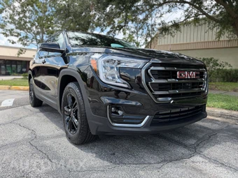 2023 GMC Terrain AT4 4SC - miniatura 11