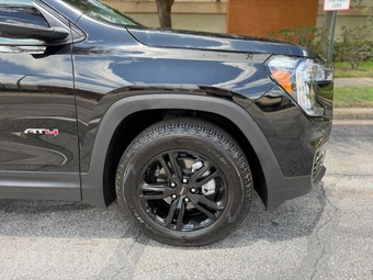 2023 GMC Terrain AT4 4SC - miniatura 12