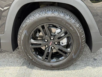 2023 GMC Terrain AT4 4SC - miniatura 13