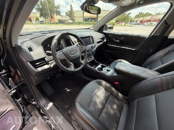 2023 GMC Terrain AT4 4SC - miniatura 15