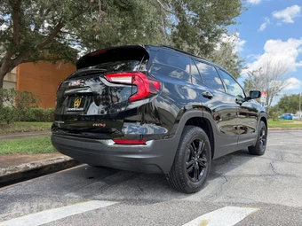 2023 GMC Terrain AT4 4SC - miniatura 7