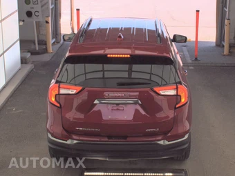 2023 GMC Terrain AT4 4SC – miniatura 5