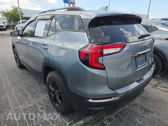 2023 GMC Terrain AT4 4SC - miniatura 2