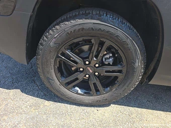 2023 GMC Terrain AT4 4SC - miniatura 22