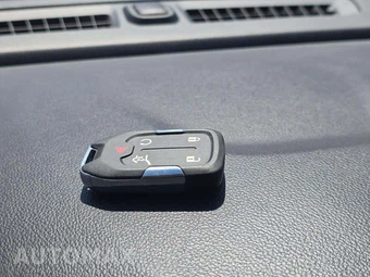 2023 GMC Terrain AT4 4SC - miniatura 5