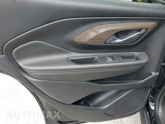 2023 GMC Terrain Denali 5SA - miniatura 10