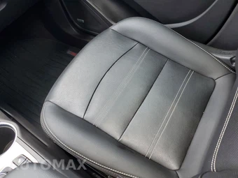 2023 GMC Terrain Denali 5SA - miniatura 16