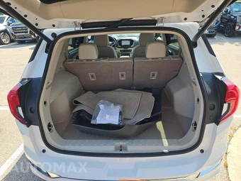 2023 GMC Terrain Denali 5SA - miniatura 14