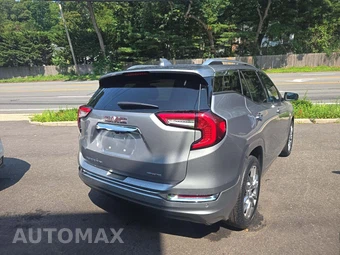 2023 GMC Terrain Denali 5SA - miniatura 3