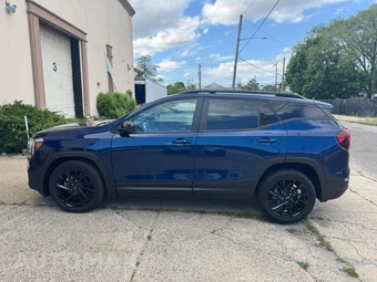 2023 GMC Terrain SLE 3SA - miniatura 4