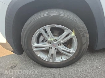 2023 GMC Terrain SLE 3SA - miniatura 8