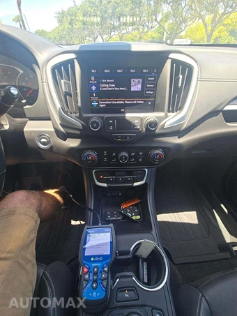 2023 GMC Terrain SLT 4SA - miniatura 7