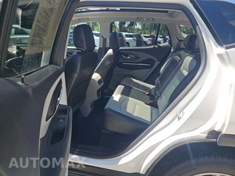 2023 GMC Terrain SLT 4SA - miniatura 10