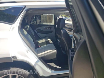 2023 GMC Terrain SLT 4SA - miniatura 13