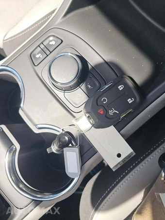 2023 GMC Terrain SLT 4SA - miniatura 5