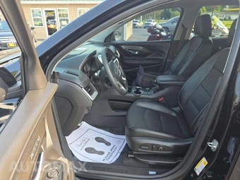 2023 GMC Terrain SLT 4SA - miniatura 3