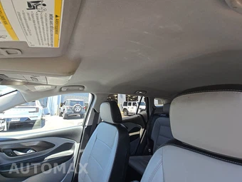 2023 GMC Terrain SLT 4SA – miniatura 22