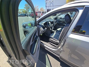 2023 GMC Terrain SLT 4SA – miniatura 7