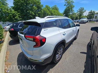 2023 GMC Terrain SLT 4SA - miniatura 2
