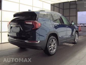 2023 GMC Terrain SLT 4SA - miniatura 4