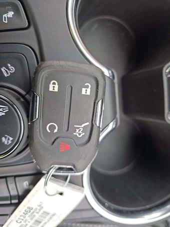 2023 GMC Terrain SLT 4SA - miniatura 8