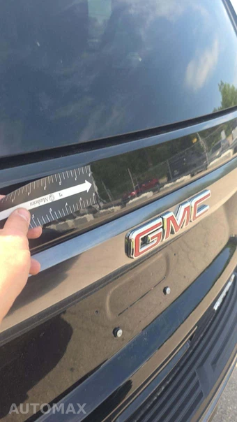 2023 GMC Yukon AT4 - miniatura 25