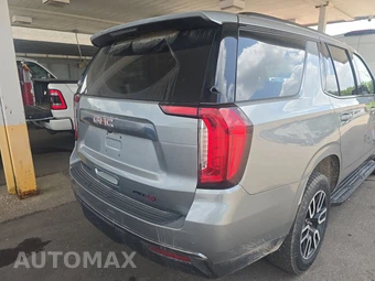 2023 GMC Yukon AT4 - miniatura 4