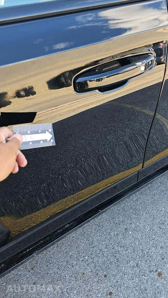 2023 GMC Yukon AT4 - miniatura 29