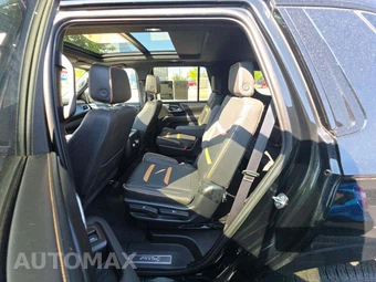 2023 GMC Yukon AT4 - miniatura 13