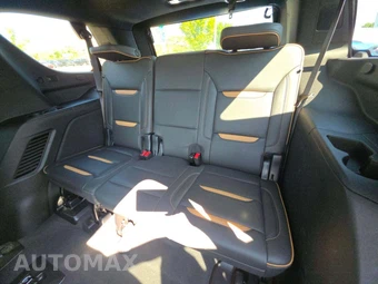 2023 GMC Yukon AT4 - miniatura 14