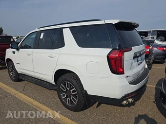 2023 GMC Yukon AT4 - miniatura 6