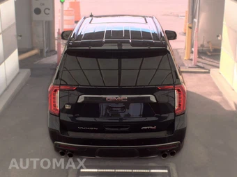 2023 GMC Yukon AT4 - miniatura 5