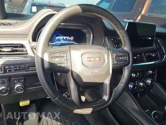 2023 GMC Yukon AT4 4SB - miniatura 10