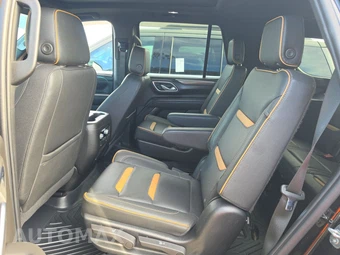 2023 GMC Yukon AT4 4SB - miniatura 13