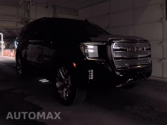 2023 GMC Yukon AT4 4SB - miniatura 3