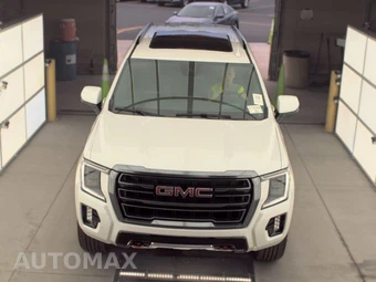 2023 GMC Yukon AT4 4SB - miniatura 2