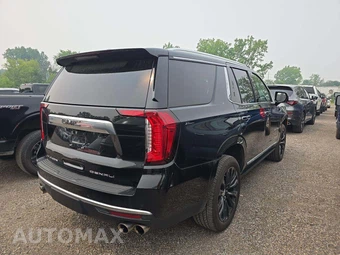 2023 GMC Yukon Denali - miniatura 3