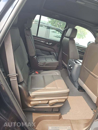 2023 GMC Yukon Denali - miniatura 16