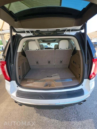 2023 GMC Yukon Denali - miniatura 15