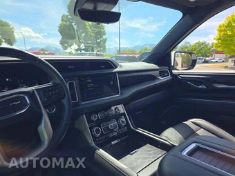 2023 GMC Yukon Denali - miniatura 10