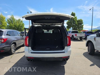 2023 GMC Yukon Denali - miniatura 15