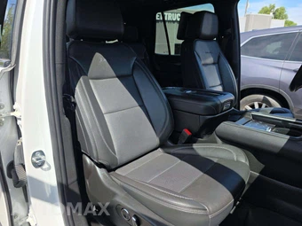 2023 GMC Yukon Denali - miniatura 19