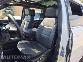 2023 GMC Yukon Denali - miniatura 6